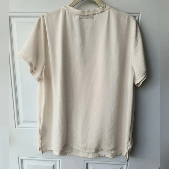 Calvin Klein Silky Soft Short Sleeve V Neck Blouse, L, NWT - Picture 2 of 8